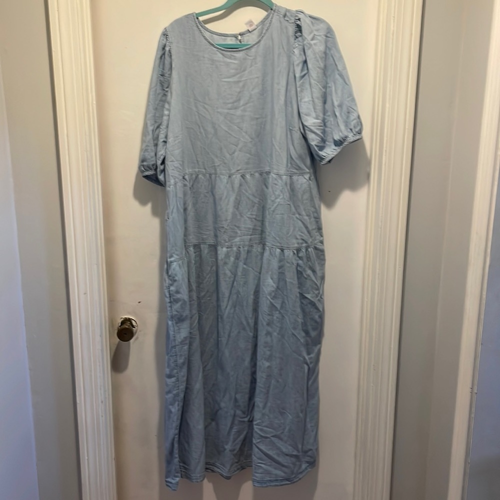 Chambray short sleeved tiered maxi